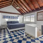 Casa Mantilla 3-37 By Soho
